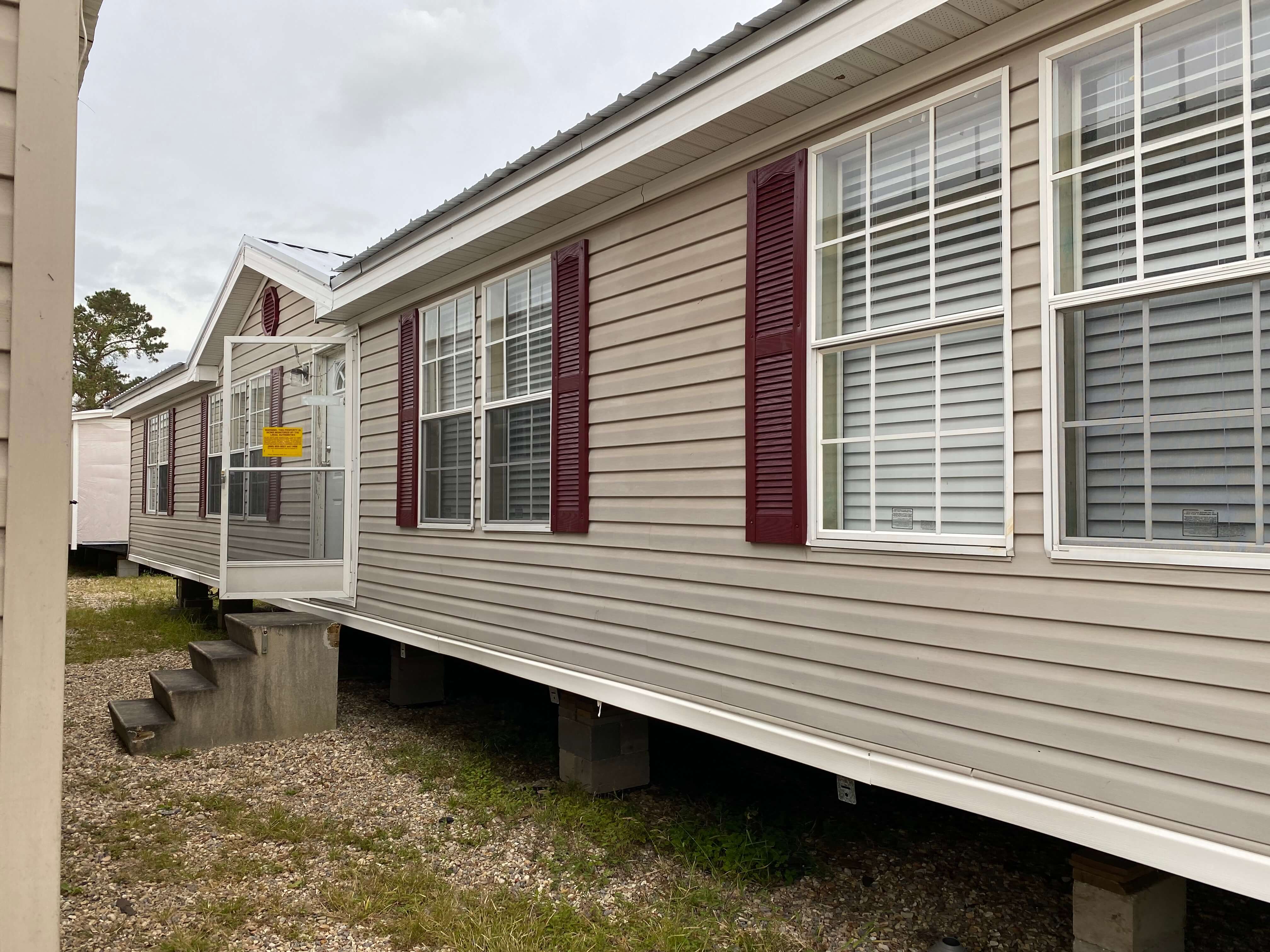 Cappaert R306154 For Sale by Bourgeois Homes